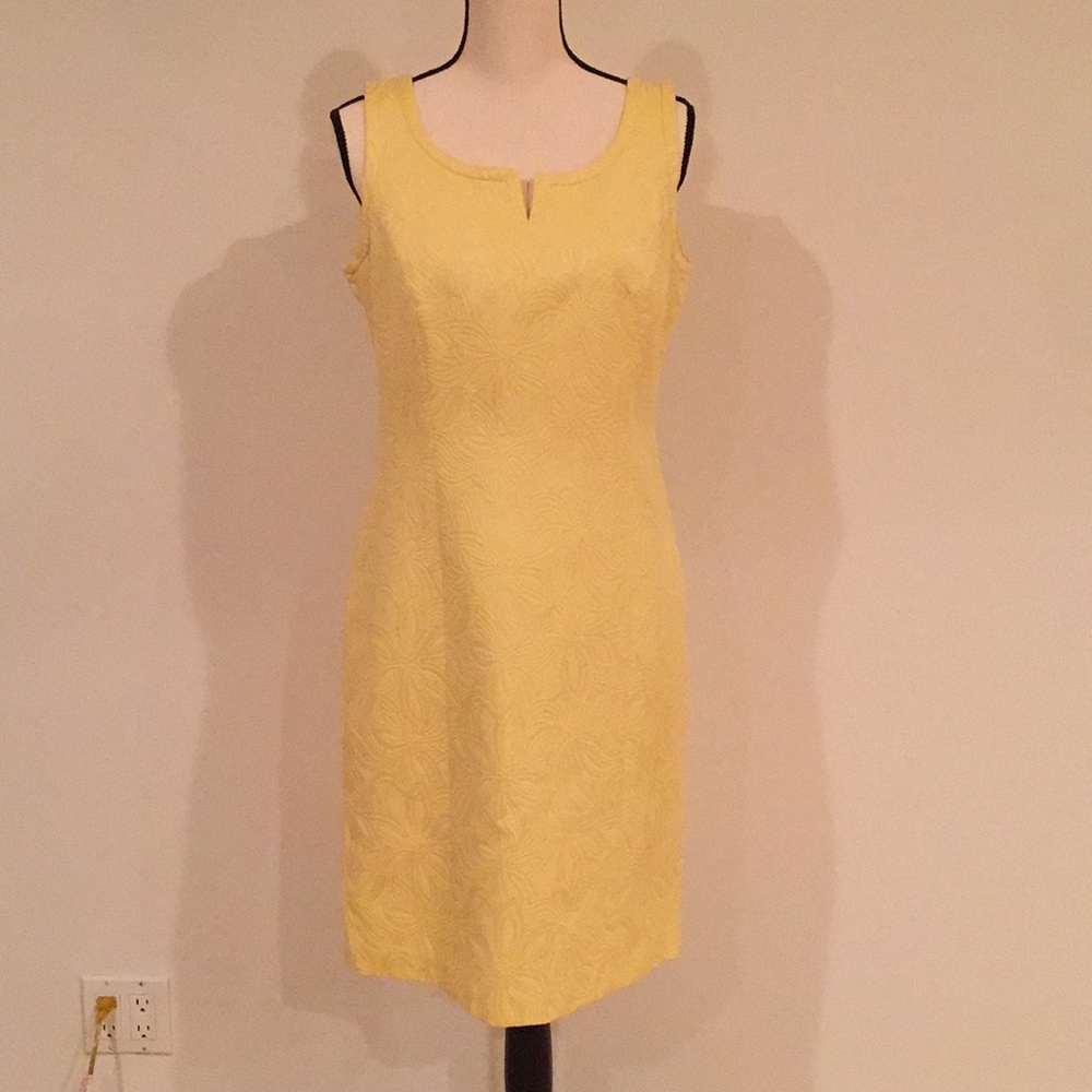 Yellow floral jacquard print sleeveless dress